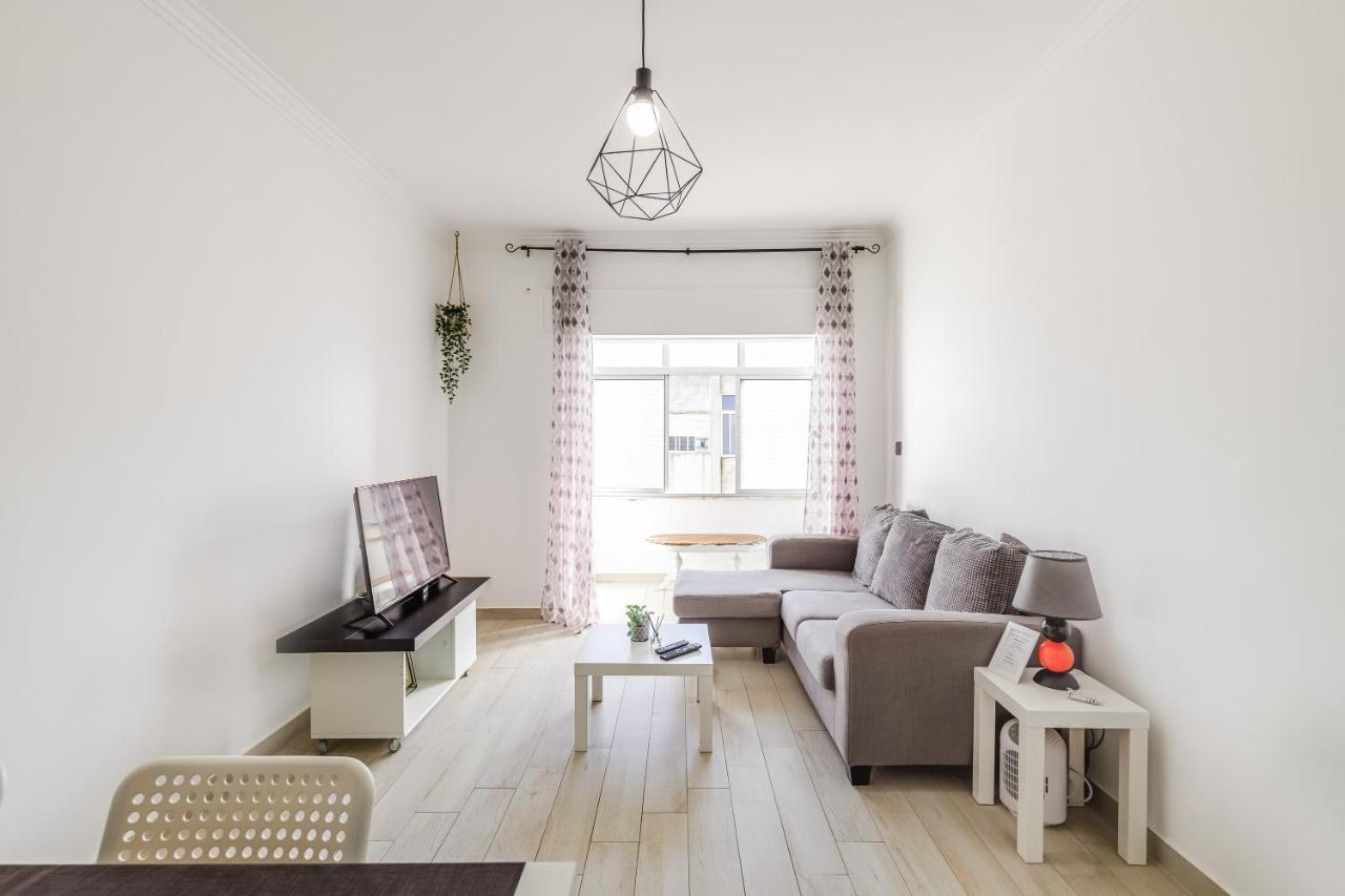 Sleeptubal Moderne Accommodatie Alhos Vedros Екстериор снимка