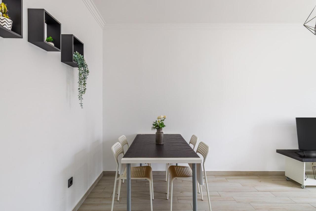 Sleeptubal Moderne Accommodatie Alhos Vedros Екстериор снимка